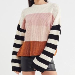 Truly Madly Deeply UO Caroline Sweater Size S